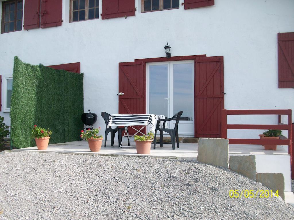 Appartement Larraburuko-Borda Sare Buitenkant foto